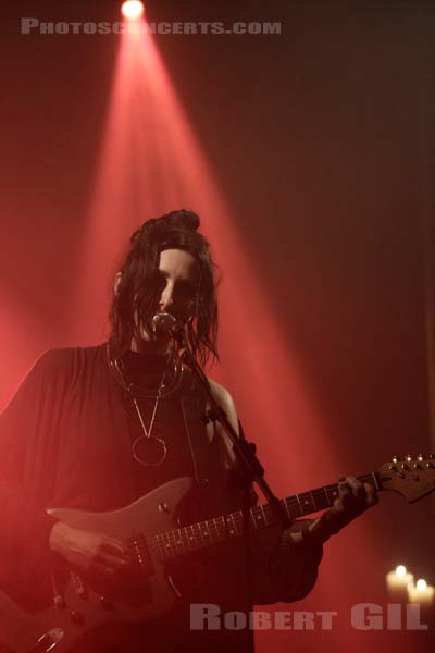 CHELSEA WOLFE - 2013-05-07 - PARIS - Point Ephemere - 